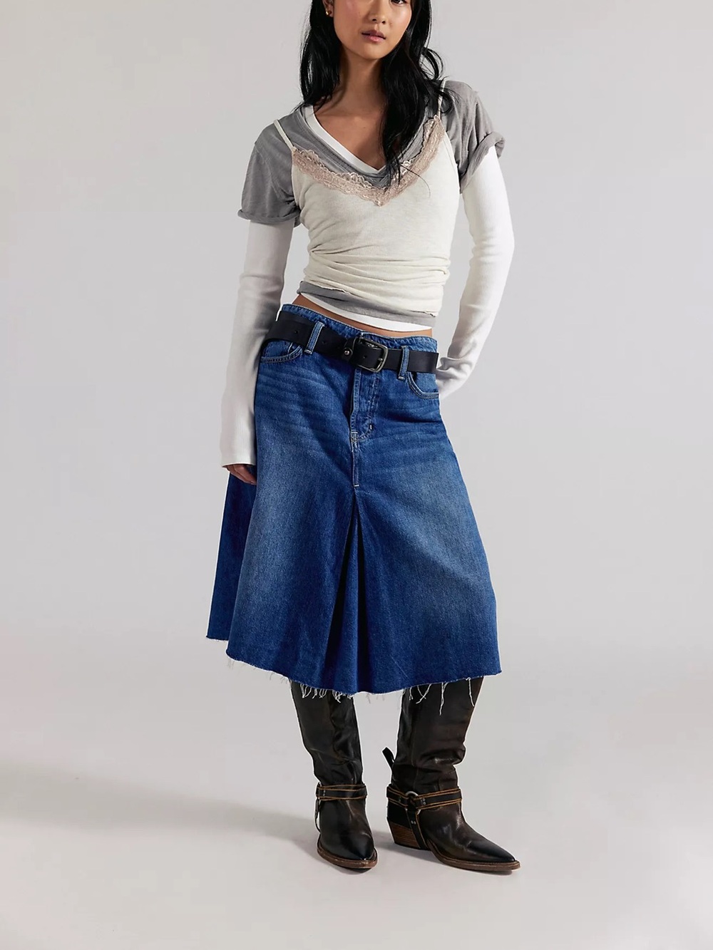 Free People We The Free Daisy Mae A-Line Pleated Denim Midi Skirt Size 25 NWT